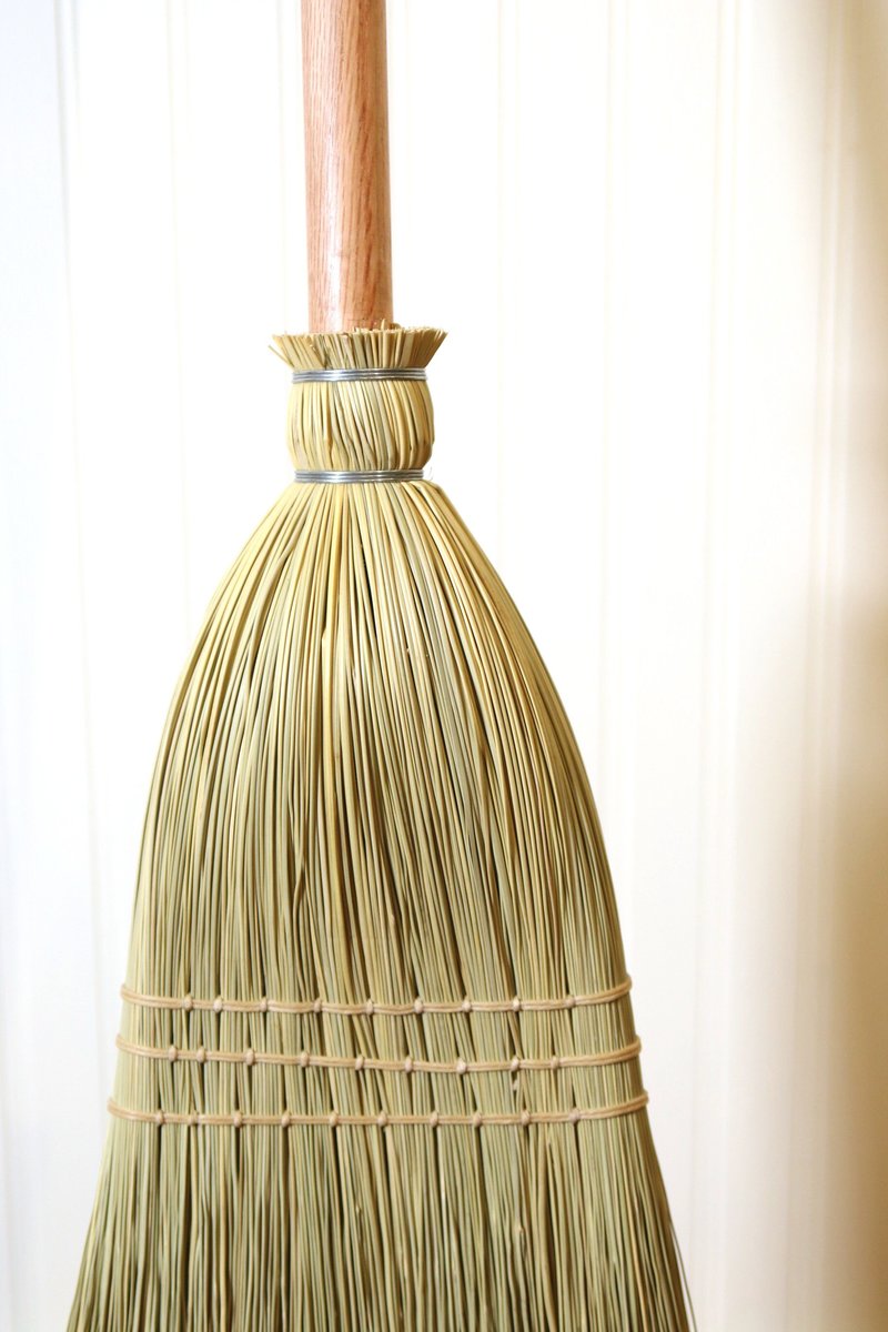 American Broom Shop Shaker Corn Broom - Thumbnail 3