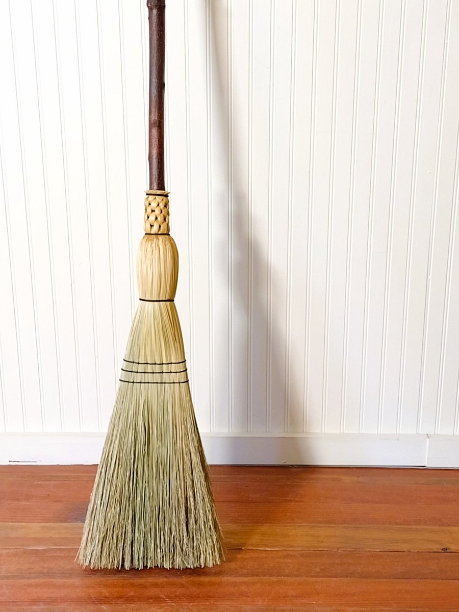Slender Kitchen Broom - Rustic Mountain Alder - One Only - Free Shipping